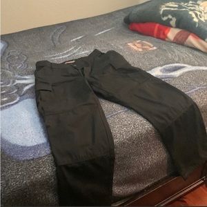 5”11 tactical pants (used)